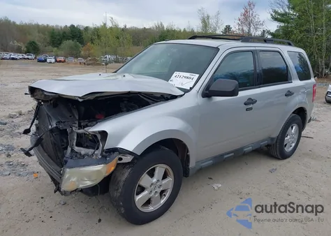 2010 Ford Escape Xlt from USA, damaged, VIN 1FMCU9DG3AKA70669